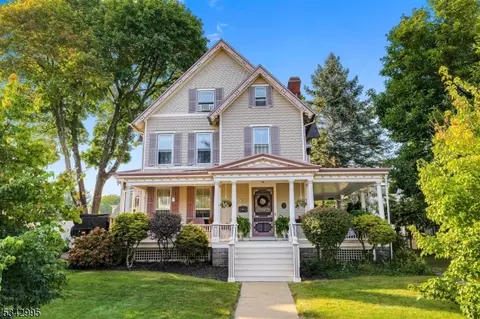 310 W Moore St, Hackettstown, NJ 07840
