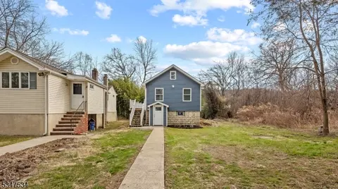 177 Riverlawn Dr, Wayne, NJ 07470 photo 2