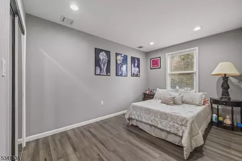 177 Riverlawn Dr, Wayne, NJ 07470 photo 14