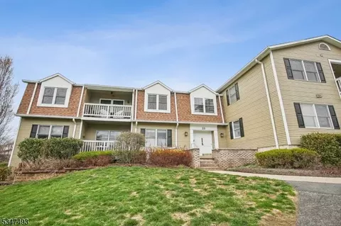 23 Heritage Dr # D, Chatham Twp, NJ 07928