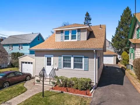 94 Hudson St, Clifton, NJ 07011