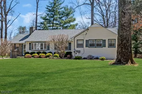 155 Rockview Ave, North Plainfield, NJ 07060