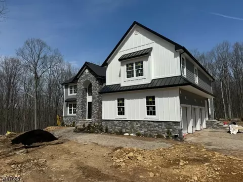 12 Donna Ln, Flanders, NJ 07836