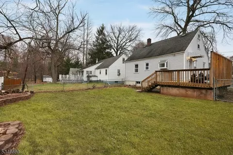 235 Stephenson Ave, Middlesex, NJ 08846 photo 19