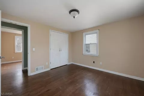 235 Stephenson Ave, Middlesex, NJ 08846 photo 10