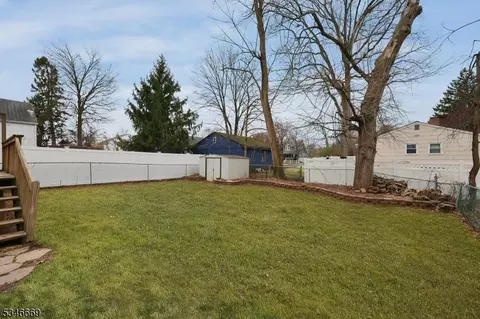 235 Stephenson Ave, Middlesex, NJ 08846 photo 21