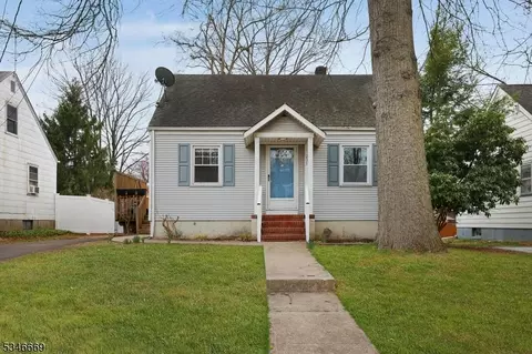 235 Stephenson Ave, Middlesex, NJ 08846 photo 2
