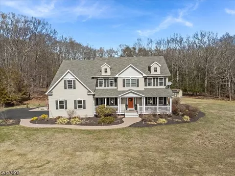 1 Schindler Ct, Fredon Twp, NJ 07860