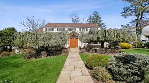 39 Westview Rd, Short Hills, NJ 07078