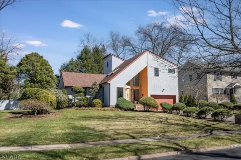 47 Gibson Pl, Glen Rock, NJ 07452