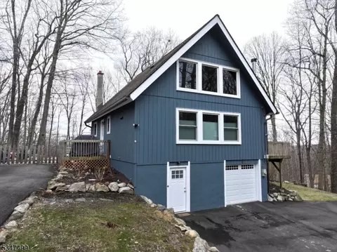 224 Highland Ave, Newton, NJ 07860