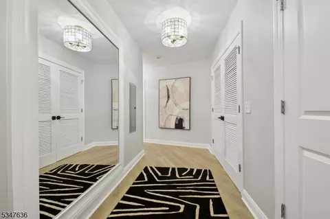 48 S Park St #222, Montclair, NJ 07042