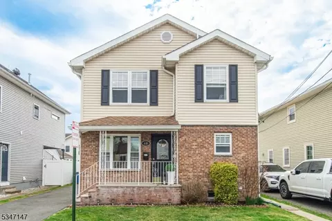 48 Mckenzie Ave, East Rutherford, NJ 07073