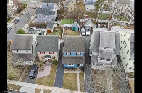 31 Grenada Pl, Montclair, NJ 07042 photo 32