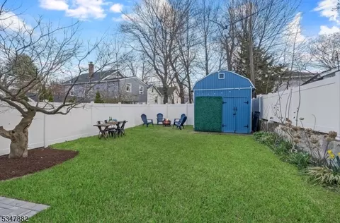31 Grenada Pl, Montclair, NJ 07042 photo 26