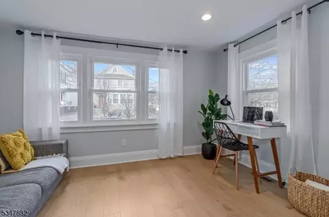 31 Grenada Pl, Montclair, NJ 07042 photo 15