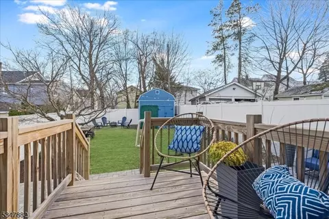 31 Grenada Pl, Montclair, NJ 07042 photo 25