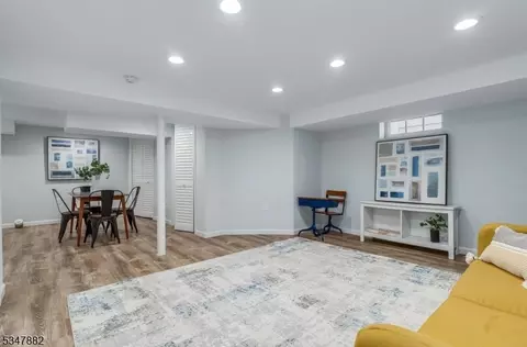 31 Grenada Pl, Montclair, NJ 07042 photo 23
