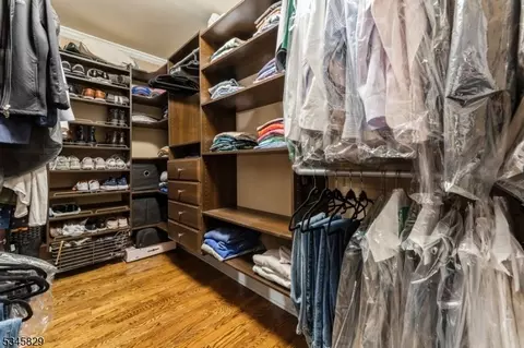 191 Mayfair Rd, Paramus, NJ 07652 photo 23