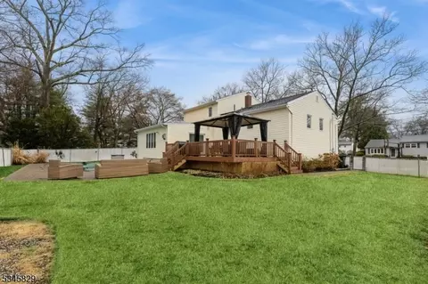 191 Mayfair Rd, Paramus, NJ 07652 photo 33