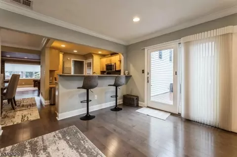 191 Mayfair Rd, Paramus, NJ 07652 photo 8