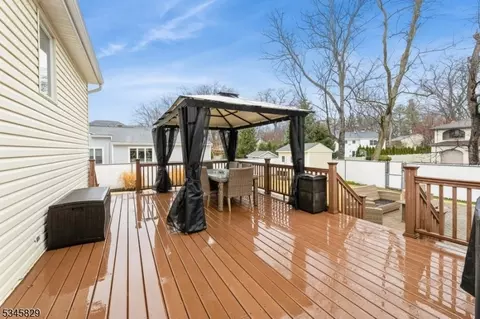 191 Mayfair Rd, Paramus, NJ 07652 photo 34