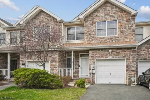 108 Jillian Blvd, Parsippany-troy Hills Twp, NJ 07054