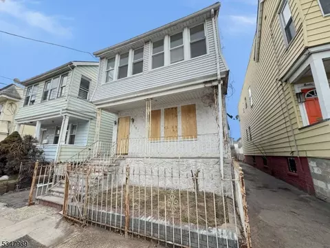 101 Schley St, Newark, NJ 07112