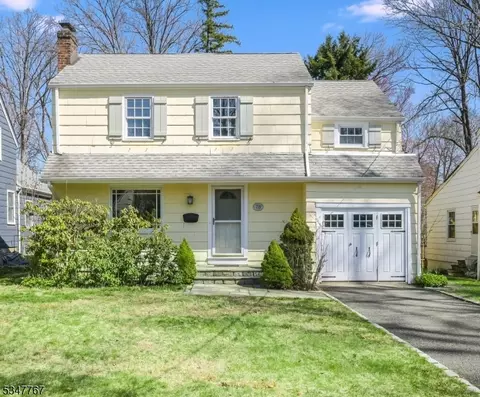 70 Harrison St, Verona, NJ 07044