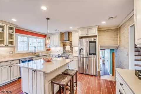 6 Mockingbird Rd, Edison, NJ 08820 photo 21