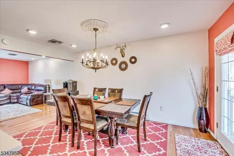 6 Mockingbird Rd, Edison, NJ 08820 photo 20