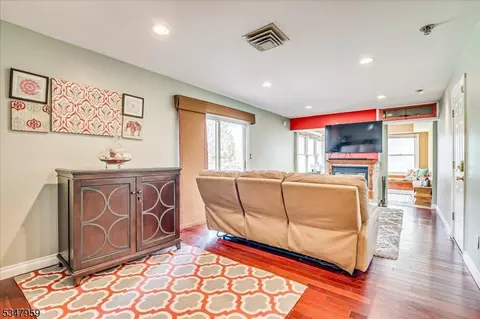 6 Mockingbird Rd, Edison, NJ 08820 photo 7