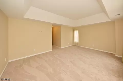 8026 Brittany Dr, Wayne, NJ 07470 photo 8