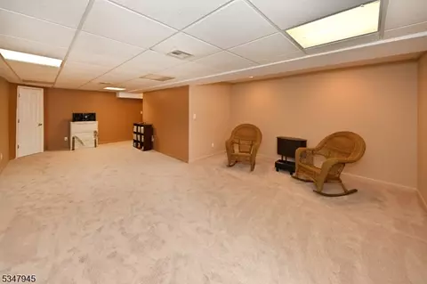 8026 Brittany Dr, Wayne, NJ 07470 photo 19