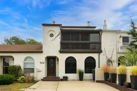 512 Lagoon Blvd, Brigantine, NJ 08203