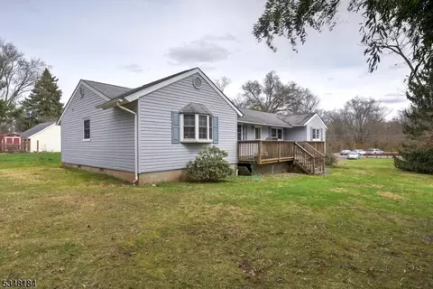 65 N Branch River Rd, Somerville, NJ 08876
