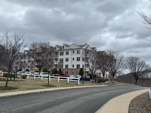 6315 Brookhaven Ct, Riverdale, NJ 07457
