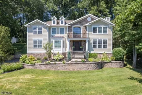 43 Ormont Rd, Chatham Twp, NJ 07928