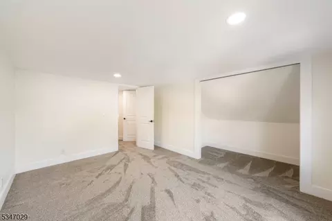 25 Maple Ave, Flemington, NJ 08822 photo 13