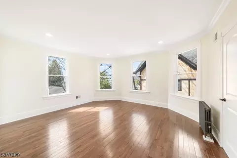 25 Maple Ave, Flemington, NJ 08822 photo 9