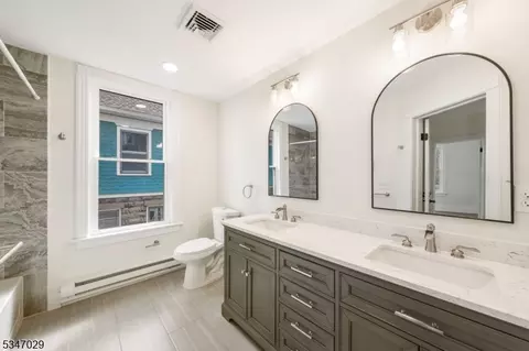 25 Maple Ave, Flemington, NJ 08822 photo 14