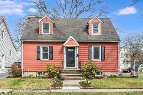 60 Princeton St, Maplewood, NJ 07040