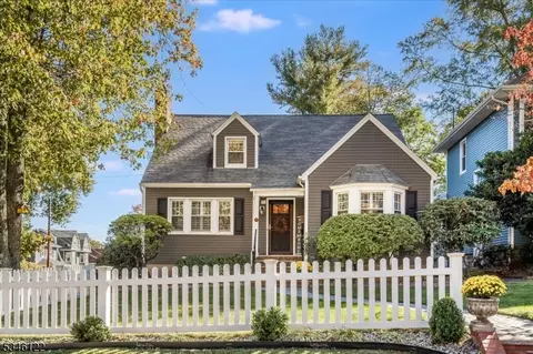 45 Grove Ave, Verona, NJ 07044