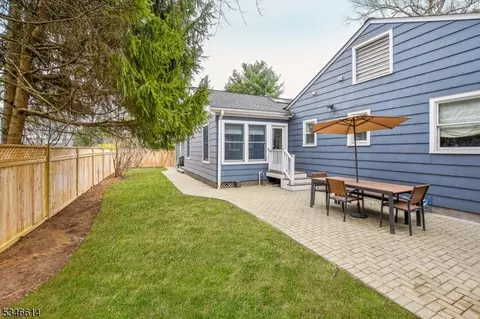 35 Blackburn Pl, Summit, NJ 07901 photo 28