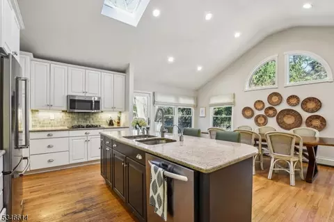 35 Blackburn Pl, Summit, NJ 07901 photo 10