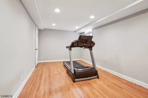 35 Blackburn Pl, Summit, NJ 07901 photo 24