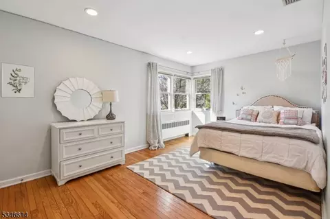 35 Blackburn Pl, Summit, NJ 07901 photo 17