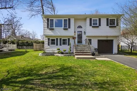 939 Brown Ave, Westfield, NJ 07090