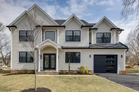 34 Garibaldi St, Bernardsville, NJ 07924