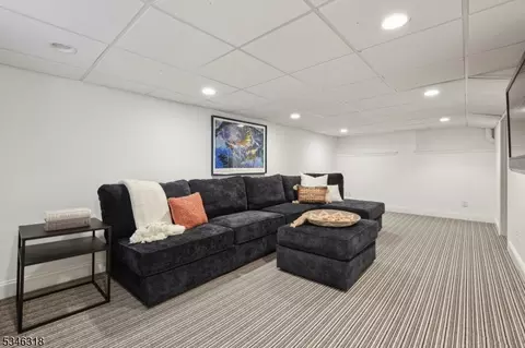 79 Blackburn Pl, Summit, NJ 07901 photo 28